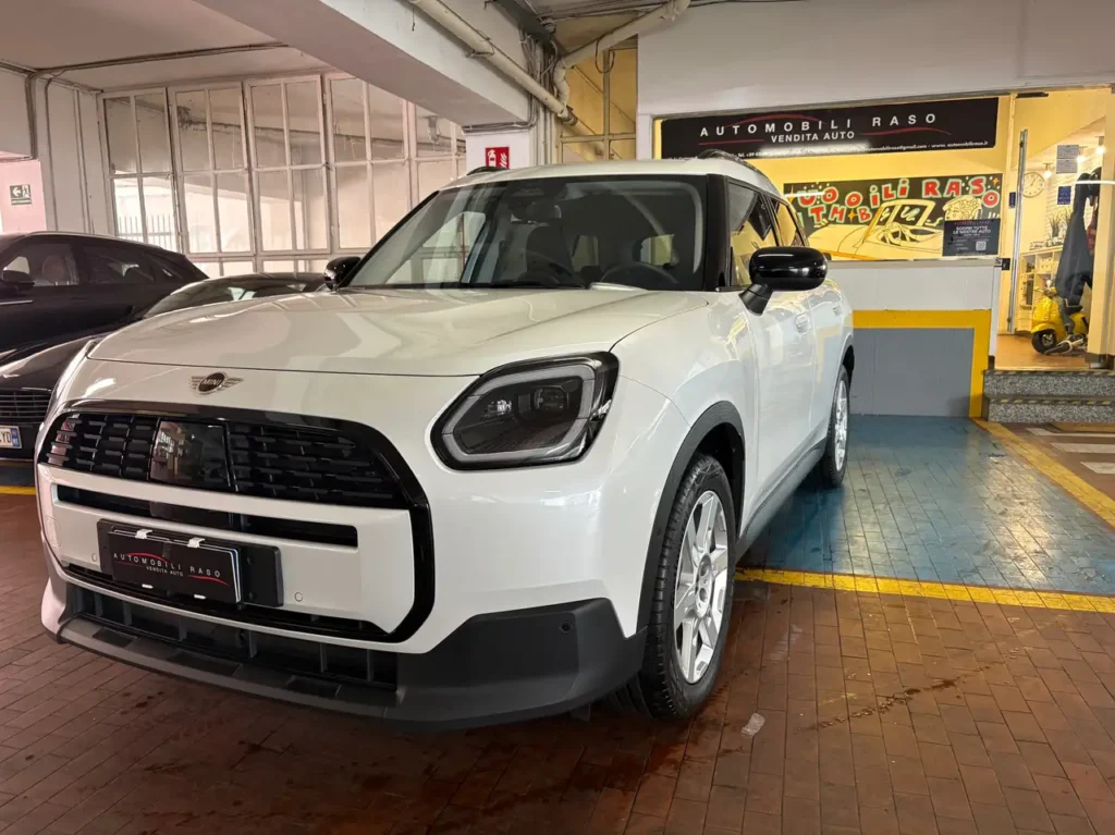 Mini Countryman Pacchetto S 2.0 48V Essential auto